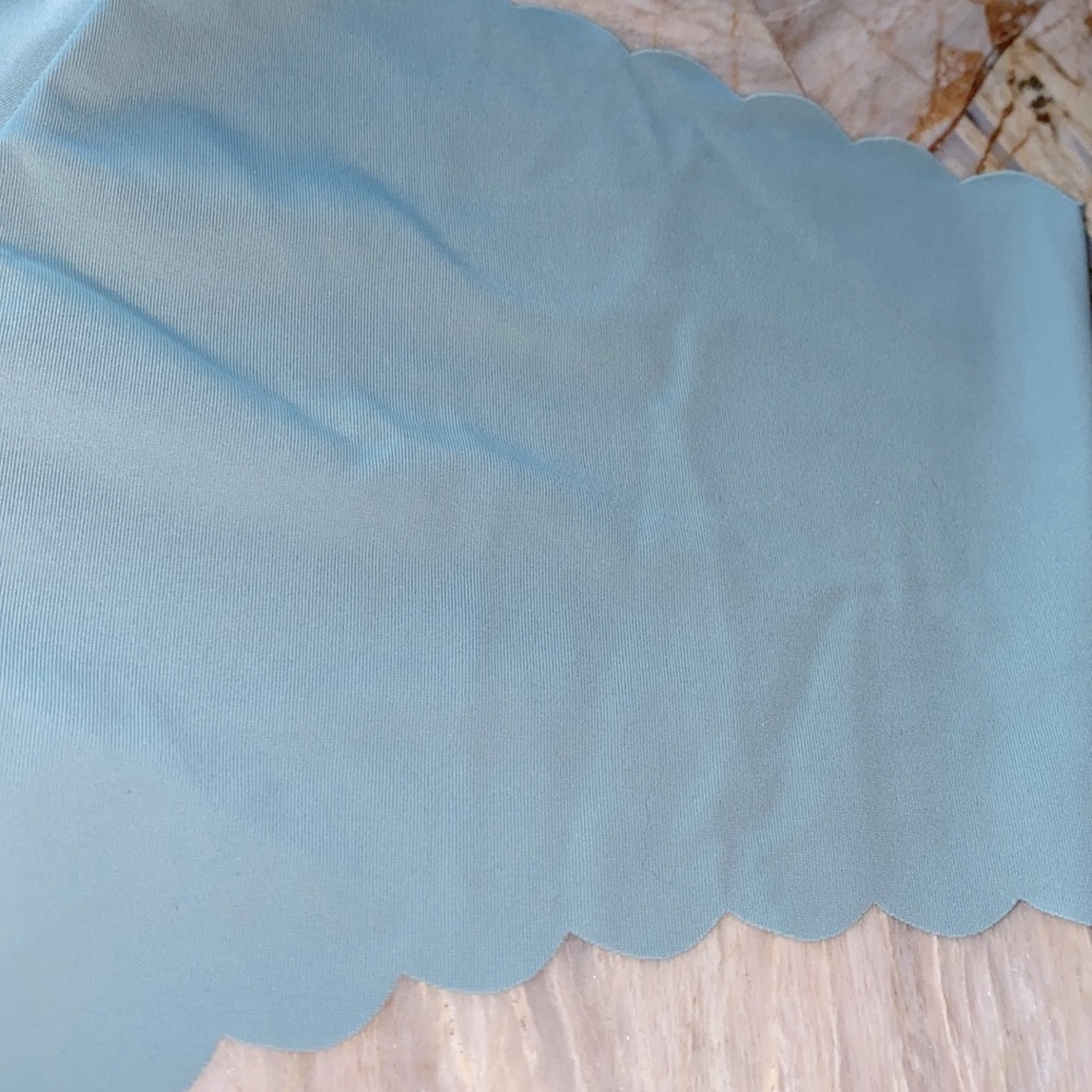 Small Light Blue Sexy Illusions Cheeky No Show‎ Seamless Panty Bikini Scalloped - Picture 5 of 6